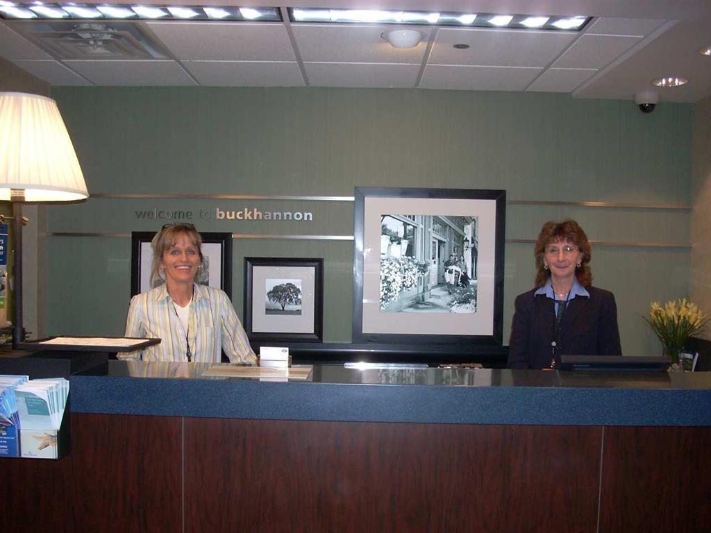 Wingate By Wyndham Buckhannon Interior foto